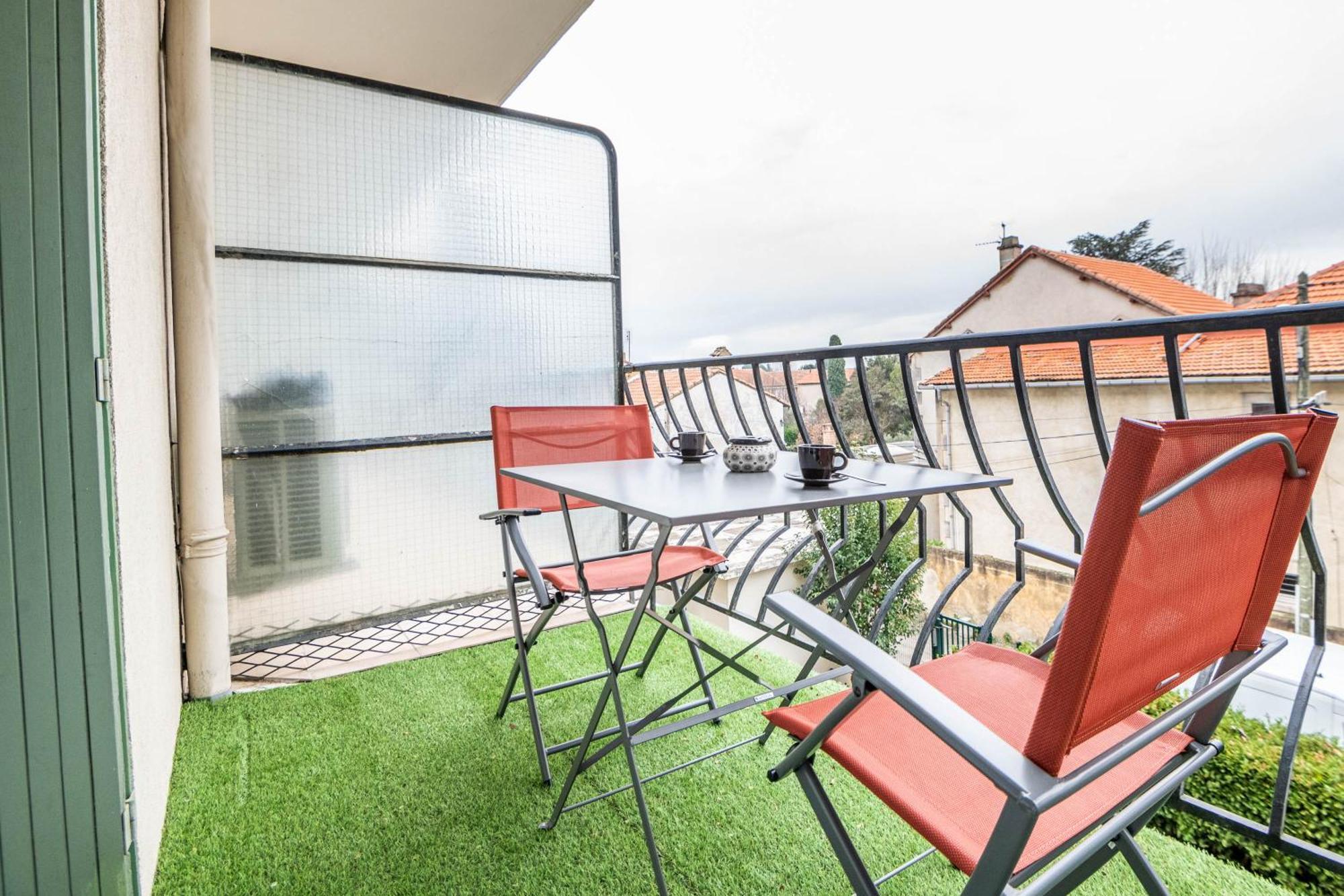Au Calme De L'Iris - Clim - Garage - Wifi - Tramway Apartman Avignon Kültér fotó